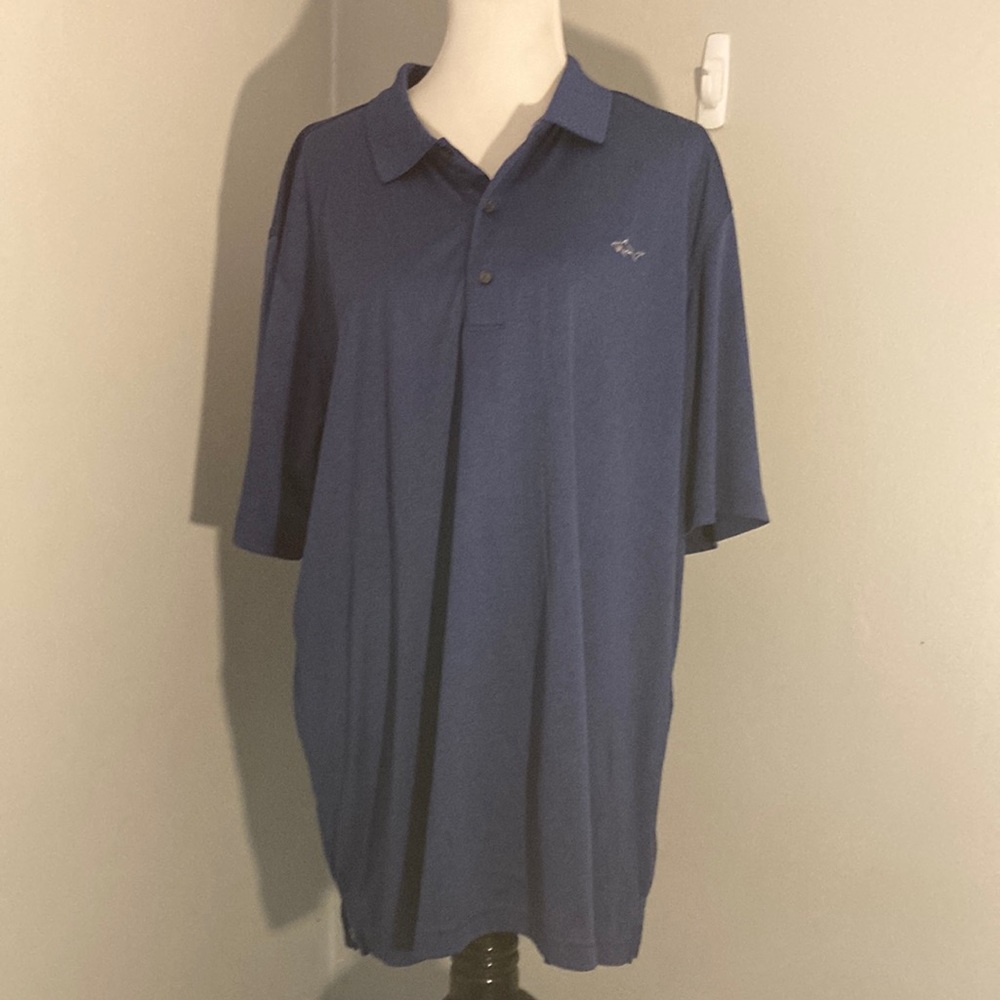 Brand new never worn Greg Norman play dry polo